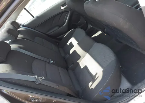 2018 Kia Forte Lx из США, поврежденный, VIN 3KPFK4A76JE167656